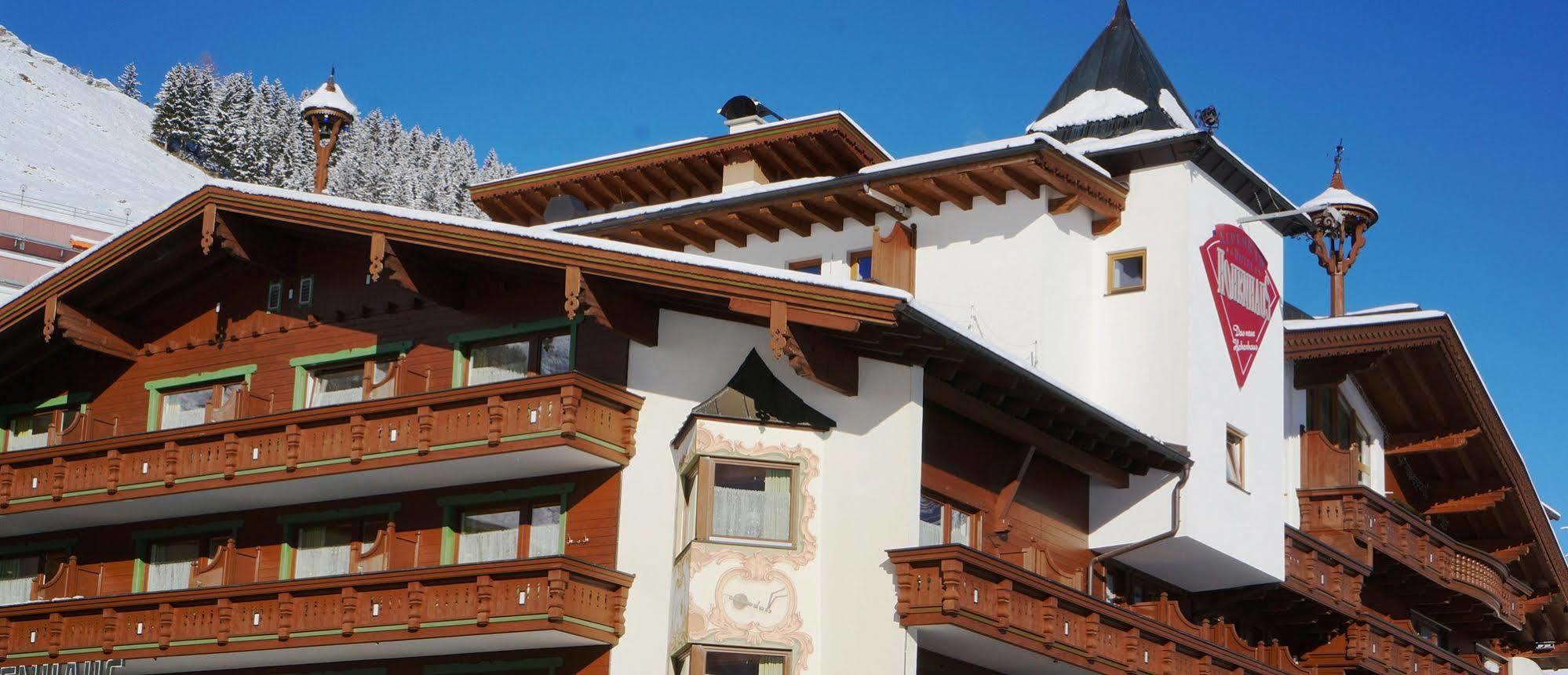 Alpenbad Hotel Hohenhaus Tux Exterior foto